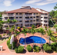 Charlton Apartments - Travel Search