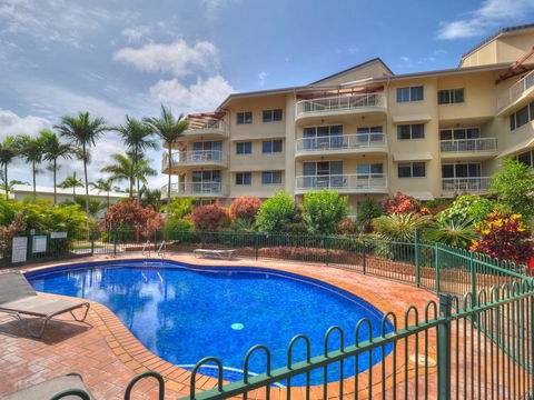 Charlton Apartments On The Esplanade - Travel Search 0