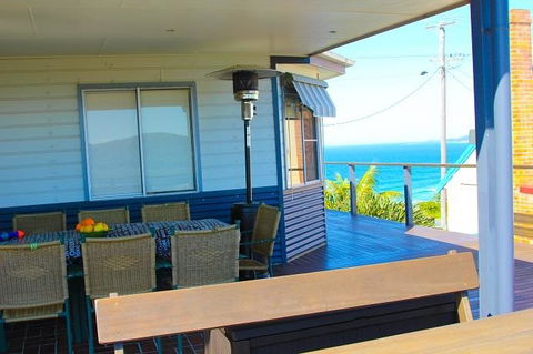 Charm Cottage, 58 Skyline Crescent - Travel Search 2