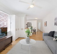 Charming parkside apartment in quiet area - Tourism Guide