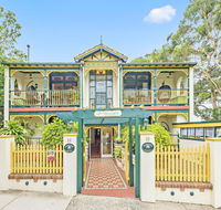 Charrington Hotel - Travel Search