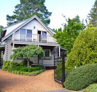 Cherry Cottage - Leura - Tourism Guide