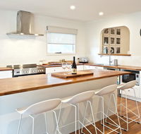 Cirillo Guest House - Cruises Travel