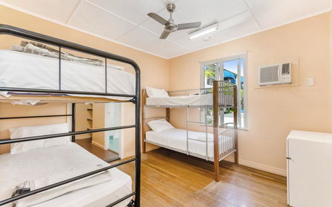 Civic Guesthouse - Cruises Travel 2