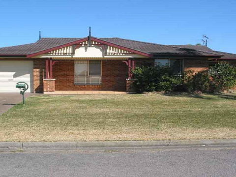 Close To Tea Gardens Waterfront - Travel Agents 0