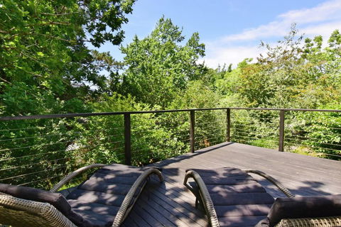 Cloudsong Chalet 4 - Close To The Village Centre! - Cruises Travel 2