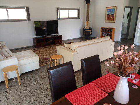 Coast & Country - Tourism Guide 2