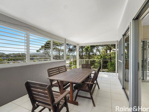 Coast - 3/42 Avoca Drive, Avoca Beach - Cruises Travel 3