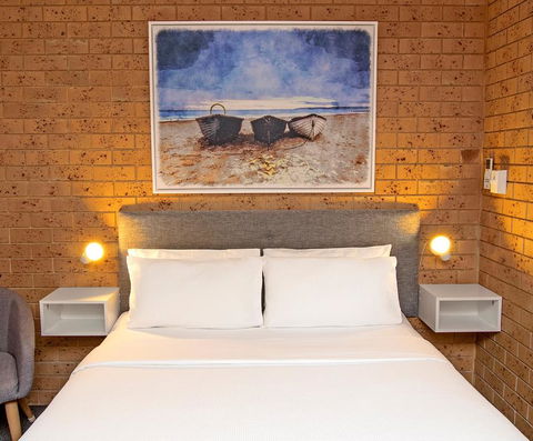 Coast Inn Motel - Travel Search 0