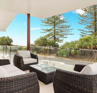 Coco de Mer Beach Villa - Cruises Travel