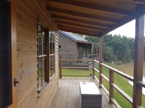 Cocoa & Briar Cottages - Travel Search 2
