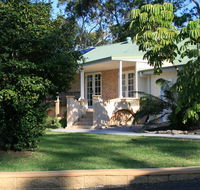 Colin's Garden - Travel Agents