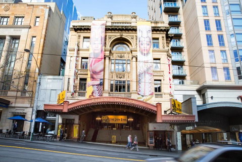Collins Hotel - Tourism Guide 1