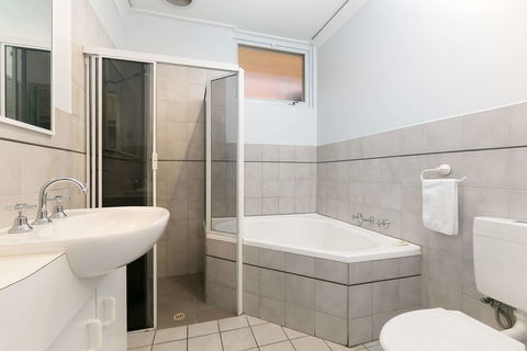 Comfort Inn Anzac Highway - Tourism Guide 2