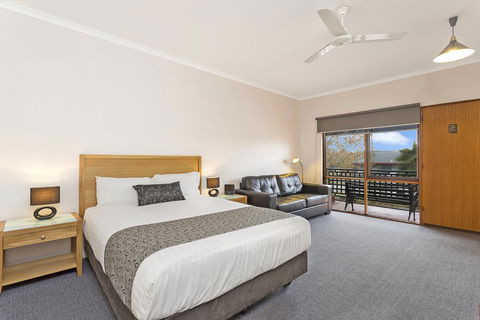 Comfort Inn Lady Augusta - Cruises Travel 3