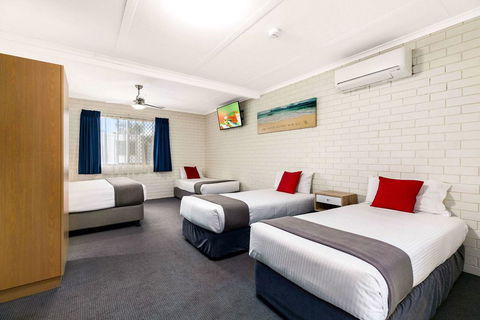 Comfort Inn On Main Hervey Bay - Travel Search 3