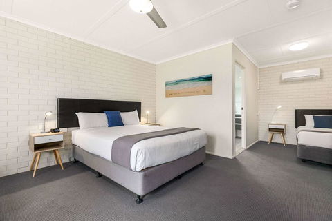 Comfort Inn On Main Hervey Bay - Travel Search 1