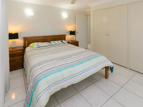 Comfy & Cosy (Upstairs) - Travel Search 1