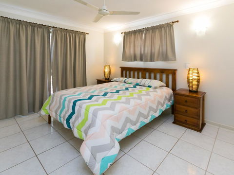 Comfy & Cosy (Upstairs) - Travel Search 2