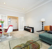 Comfy Coogee Living - Tourism Guide
