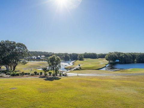 Condo 108 @ Horizons Resort & Golf, Stunning Course + Lake Views - Travel Search 3