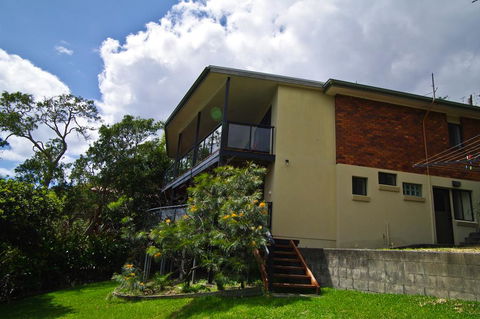 Cooinda, 17 Dulconghi Street - Travel Search 1