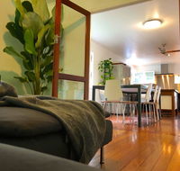 Cool Green Queenslander - Noosaville - Tourism Guide