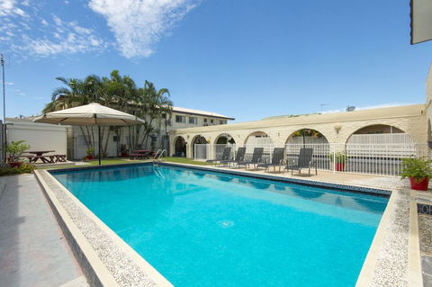 Coral Sands Motel - Travel Search 0
