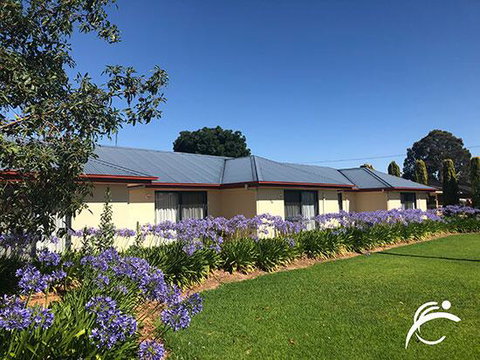 Coro Club Motel - Travel Search 0