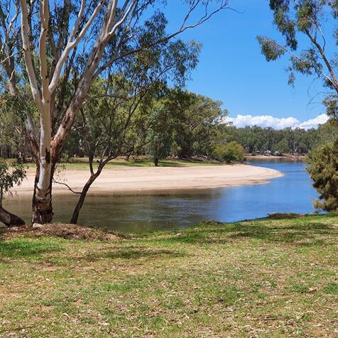 Corowa Golf Club Motel - Travel Agents 3