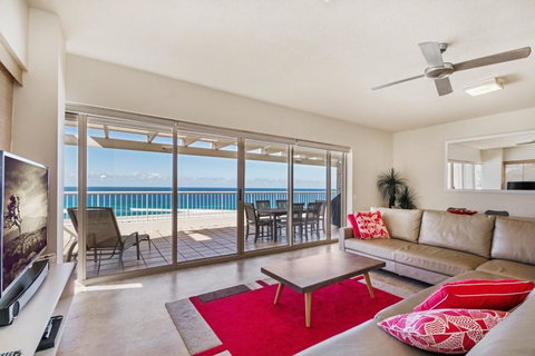 Costa Nova Holiday Apartments - Travel Agents 2