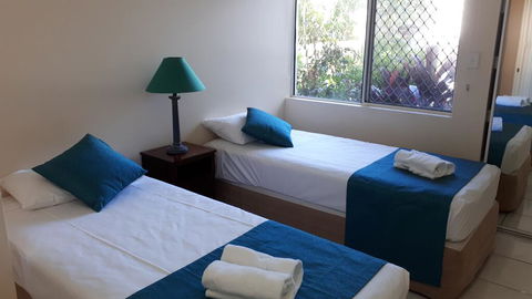 Costa Royale Trinity Beach - Travel Search 2