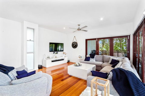 Cottonwood Beach House @ Corporate Boardies - Travel Search 1