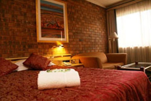 Countryman Motor Inn - Cruises Travel 2