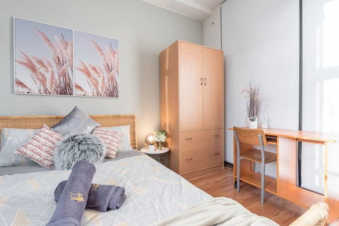 Cozy 3BR Sleep8 Apt 1min WalkTo Train Bus Shopping - Cruises Travel 0