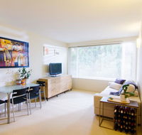 Cozy One Bedroom Apartment in Waverton - Cruises Travel