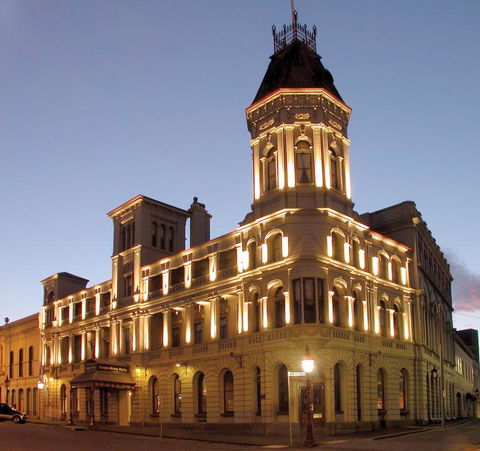 Craig's Royal Hotel - Tourism Guide 1