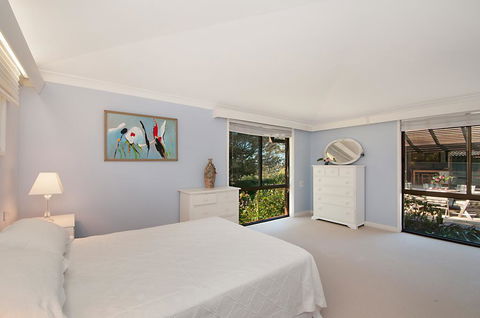 Craigdarroch Courtyard Cottage, 22 Bartle Road - Travel Search 1
