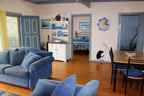 Cronulla Cottage @ Cape Woolamai - Cruises Travel 3