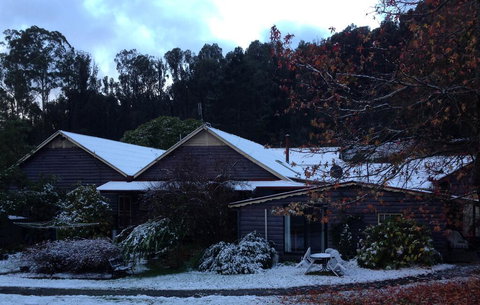 Crossways Country Inn - Tourism Guide 3