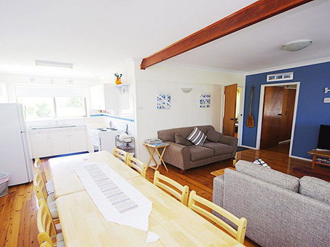 Culburra Sea Stay - Beach And Shop An Easy Walk - Travel Search 1