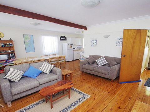Culburra Sea Stay - Beach And Shop An Easy Walk - Travel Search 0