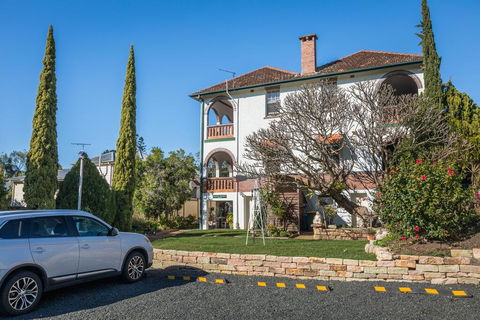 Cumquat House - Travel Search 1