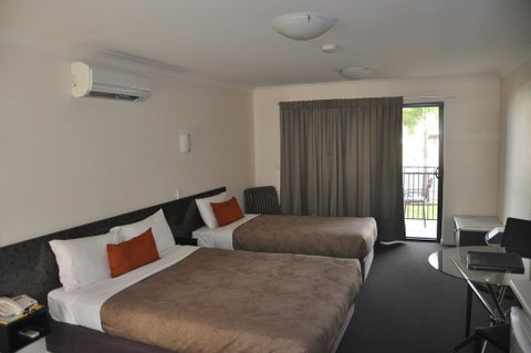 Dalby Fairway Motor Inn - Tourism Guide 2