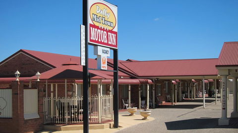 Dalby Mid Town Motor Inn - Tourism Guide 0