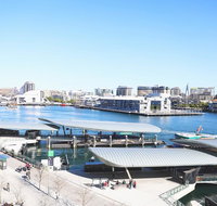 Darling harbour Waterview Luxury Apartment - Tourism Guide
