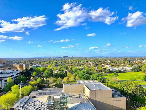 Deluxe , Central Park,  4B2B APT , BoxHill , Panorama - Travel Search 0