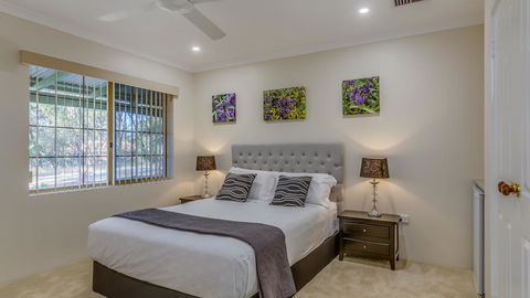 Devonleigh Bed And Breakfast - Travel Search 2