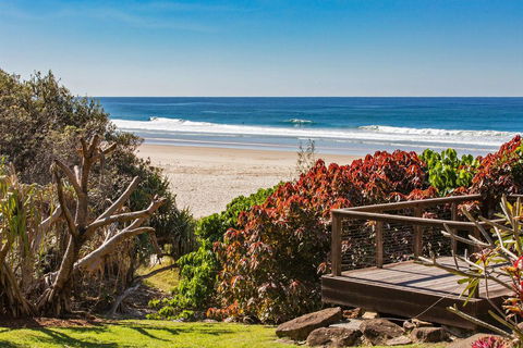 DIRECT BEACH ACCESS - 3 BED APART - CABARITA BEACH - Travel Search 0