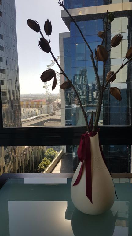 Docklands Style Apartment With 2 Bedroom 1008N - Travel Search 3